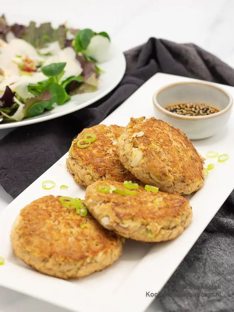 Keto tonijnburgers met sojadip ⋆ Keto recepten ⋆ Go For It, Diner, Low Carb, Healthy Recipes, Low Carb Recipes