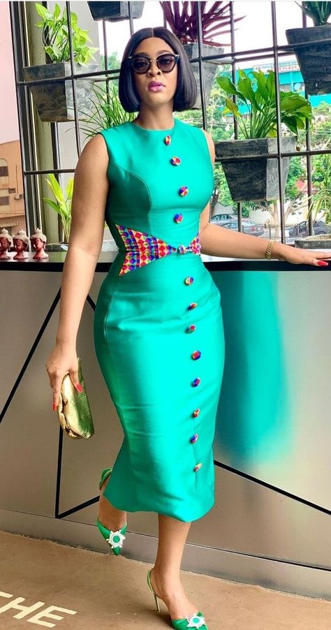 Classy Traditional Dresses, Flear Dresses Long, Waist Defining Dress, Gown Styles For Materials, Styles For Materials, Pencil Gown Styles, Women Ankara Dresses, Dress To Impress Classy, Pencil Gown