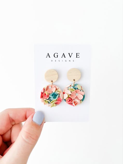 Spring Handmade Earrings, Spring Polymer Clay Jewelry, Spring Polymer Clay Ideas, Beautiful Clay Earrings, Diy Polymer Earrings, Polymer Clay Earrings Design, Bright Polymer Clay Earrings, Spring Polymer Clay Earring Ideas, Clay Earrings Spring