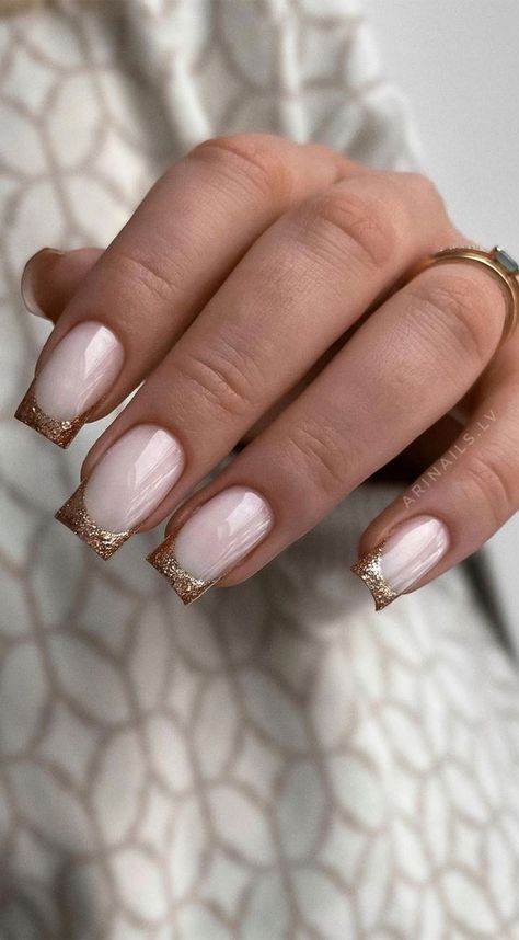 simple french tips, french tip nails, french manicure, modern french tips, french nails, french colored tips Glitter Square Nails, French Nails Gold, French Manicure Christmas, Tips French Nails, Square French Tip Nails, Simple French Tips, Nails French Manicure, Gold French Tip, Short French Tip Nails