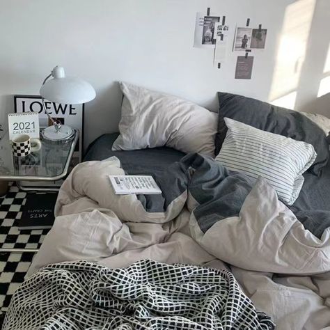 1. New customer get 7% OFF [Code: 7OFF] 2.Buy 2 and get 10% OFF [Code: 10OFF] 3. Buy 3 and get 15% OFF [Code: 15OFF] Bed Sheets Aesthetic, Simple Bedding Sets, Simple Bedding, Single Queen, Queen Size Duvet Covers, Simple Bed, Room Deco, Summer Bedding, Comfy Bed