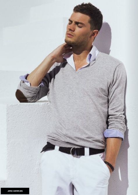 Massimo Dutti shoot, 2007 Rubbing Neck Pose Reference, Neck Reference, Christian Grey Jamie Dornan, Jaime Dornan, 50 Shades Of Grey, Christian Grey, Fifty Shades Of Grey, Dakota Johnson, Art Poses