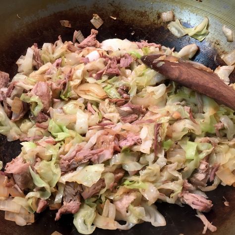 Kalua Pork & Cabbage Recipe - Savvy & Simple - Live a Healthy Lifestyle Kalua Pig And Cabbage, Kalua Turkey Recipe, Kalua Pork And Cabbage, Kalua Pork Recipe, Pork Cabbage, Kalua Pork, Pork And Cabbage, Plate Lunch, Cabbage Recipe