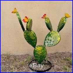 Metal Garden Yard Art 17 Prickly Pear Metal Cactus Plant Home & Kitchen Decor Metal Cactus, Cape Gooseberry, Recycled Garden Art, Yard Sculptures, Plant Home, Home Kitchen Decor, Recycled Garden, Cactus Plant, Metal Art Welded