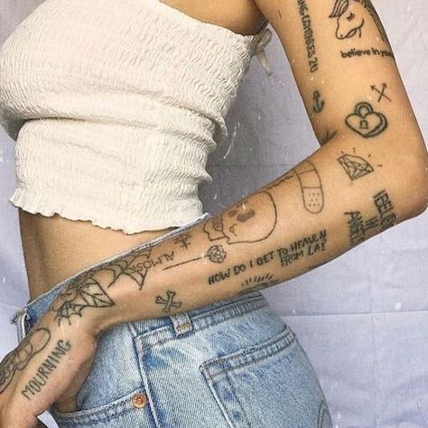 Tier Tattoo, Tattoo Placements, Full Tattoo, Girl Arm Tattoos, Small Arm Tattoos, Latest Tattoos, Full Sleeve Tattoos, Mandala Tattoo Design, Arm Tattoos For Women