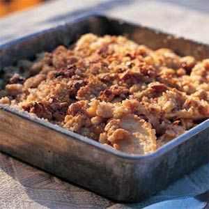 maple_apple_crisp_Scotian Gold Healthy Apple Desserts, Cinnamon Breakfast, Apple Walnut, Apple Dessert Recipes, Apple Crisp Recipes, Healthy Apple, Crisp Recipe, Apple Desserts, Köstliche Desserts