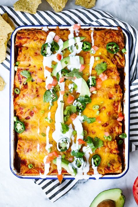 Best Chicken Enchilada Recipe, Chicken Enchiladas Easy, Homemade Enchilada Sauce, Chicken Enchilada Recipe, Enchilada Recipes, Skinny Taste Recipes, Best Chicken, Food Tasting, Recipe Healthy