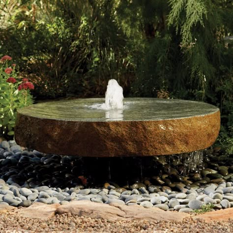 Millstone Fountain, Garden Fountain Ideas, Taman Air, Rock Fountain, Garden Water Features, Fountain Ideas, Outdoor Water Feature, Outdoor Water Features, Garden Water Feature