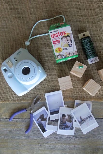 DIY INSTAX Photo Holders - craft - Little Miss Momma Diy Instax Photo Frame, Instax Crafts, Polaroid Crafts, Instax Diy, Photo Holder Craft, Kids Group Activities, Photo Frame Crafts, Photo Crafts, Mini Photo Frames