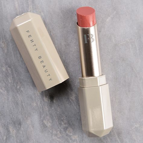 Fenty Beauty Makeout Break & Glazed Slip Shine Lipsticks Reviews & Swatches Lipstick Fenty Beauty, Fenty Beauty Lipstick, Lip Sticks, Permanent Lipstick, Shiny Lipstick, Beauty Glazed, Creamy Lipstick, Natural Lip Colors, Lip Cosmetics