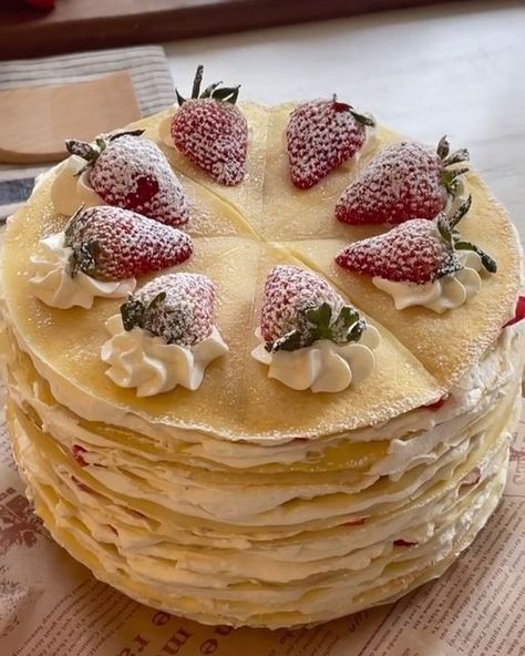 PANCAKES on Instagram Crepes Cake, Pies And Tacos, Crepe Cake Recipe, Mascarpone Filling, Creme Brulee Cheesecake, Homemade Crepes, Fudge Ice Cream, Fluffy Cake, Mascarpone Cream