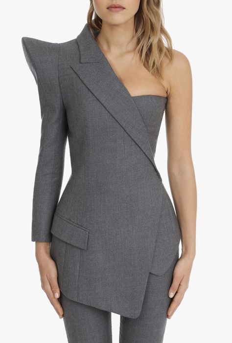 Gray Wool Asymmetrical Blazer for Women - Balmain.com Balmain Top, Classy Short Dresses, Blazer For Women, Elegant Outfit Classy, Corporate Wear, Fashion Top Outfits, Classy Dress Outfits, Dope Fashion, Asymmetrical Tops