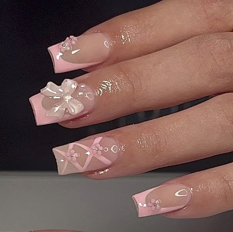 Red Nail Designs For Prom, Nail Designs For Prom, Weymouth England, Red Prom Nails, Dance Nails, Nail Art Red, Nails Coquette, Nail Options, Quinceanera Nails