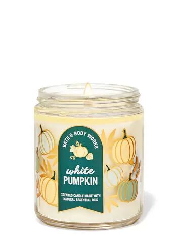 Fall Candles Bath And Body Works, Bathandbodyworks Candles, Bath And Body Works Holiday Candles, Bath And Body Works Single Wick Candles, Pumpkin Scented Candles, Pumpkin Scent, Candle Obsession, Old Candles, Sunshine Birthday