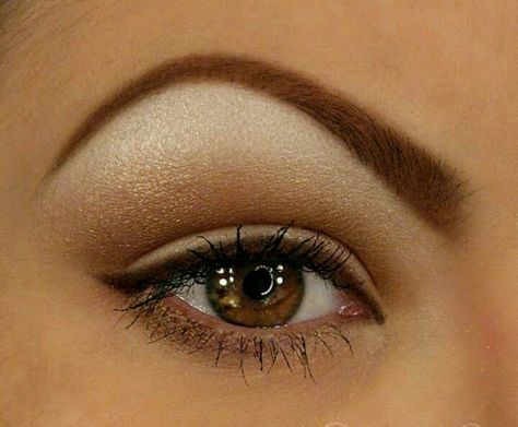 nice daytime makeup Eyeshadow Basics, Cut Crease Eyeshadow, Arched Eyebrows, Simple Eye, Best Eyeshadow, Simple Eye Makeup, Perfect Eyebrows, Mascara Facial, Eyebrow Shape