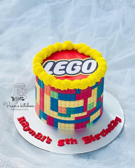 Lego Cake #birthdaycakes #cupcakes #buttercreamcakes #fondantcakes #customcakes #handmadetopper #cakedecor #cakedesign #sydneycake #sydneycakes #vaanskitchen #spongecake #legocake #legocakes Lego Cupcakes For Boys, Birthday Cake Boys, Cake Lego, Lego Cupcakes, Cupcakes For Boys, Lego Cake, Lego Party, Home Baking, Sponge Cake