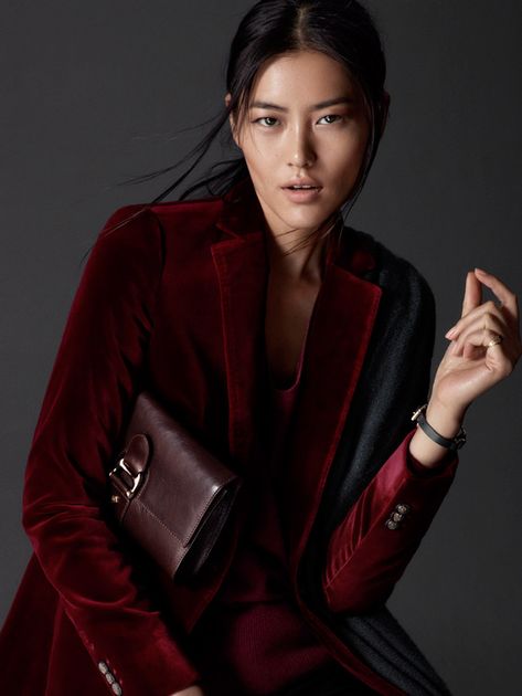 Liu Wen for Massimo Dutti Equestrian FW14 by Hunter and Gatti Lady Lawyer, Red Velvet Jacket, Romantic Clothing, Portrait References, Liu Wen, Women's Suits, Velvet Blazer, Fashion Weeks, Velvet Jacket