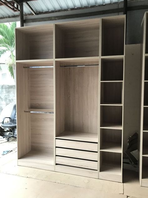 Wardrobe Interior, House Lights, Modern Cupboard, Bedroom Cupboard, Closet Design Layout, Modern Cupboard Design, Wardrobe Door Designs, Closet Renovation, Open Closet