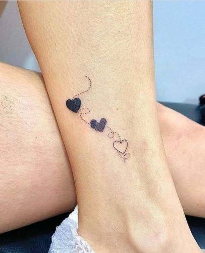 Discover 18 Unique Three Hearts Tattoo Designs for 2024: Inspiration for Symbolic Ink Art - Explore Now! 3 Initials Tattoo, Sister Tattoos 3 Sisters, Connected Hearts Tattoo, Kids Tattoos For Moms Unique, 3 Heart Tattoo Designs, Tattoo Ideas Daughters, Cute Family Tattoos, 4 Hearts Tattoo, Simple Family Tattoos