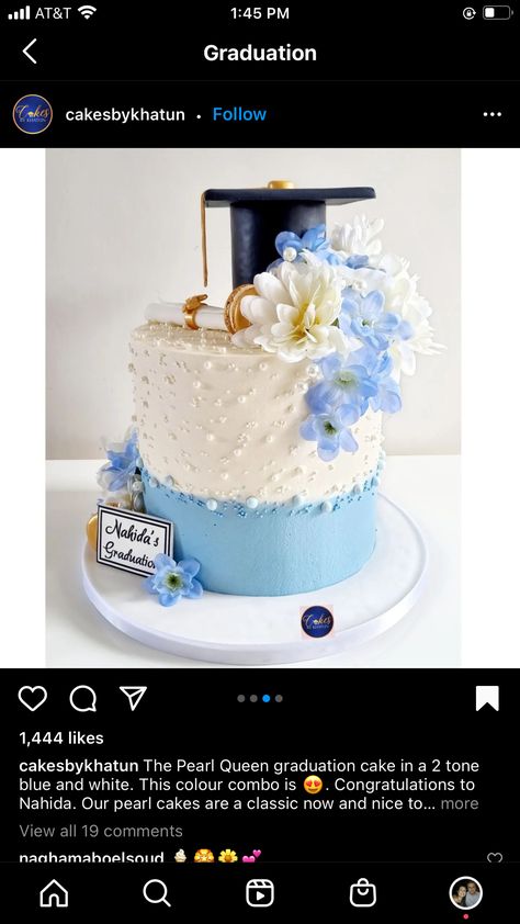 Elegant Graduation Cakes Beautiful, Buttercream Graduation Cake Ideas, Birthday And Graduation Cake Combo, Buttercream Graduation Cake, Ucla Graduation, Graduation Cake Designs, Blue Graduation Party, Graduation Treats, High School Graduation Party Decorations