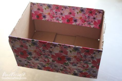 How To Wrap An Open Box With Wrapping Paper, Sweet 16 Gift Wrapping Ideas, Wrapping Boxes Ideas Packaging, Wrapping A Shoe Box Ideas, How To Wrap A Large Box Gift, Baby Shower Gift Wrapping Ideas Creative, How To Wrap A Box Inside And Out, Wrapping Large Boxes, Big Box Gift Wrapping Ideas