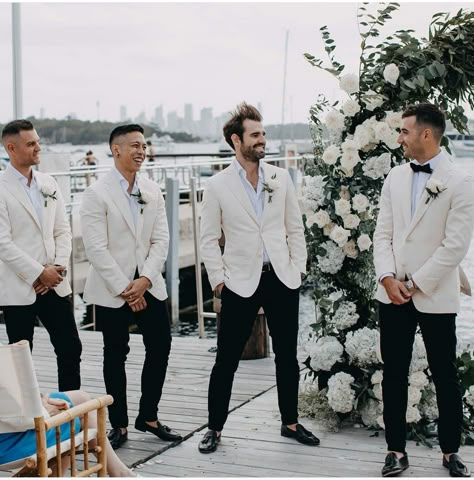 Groomsmen Attire Beach Wedding, Casual Wedding Suit, Beach Wedding Groom Attire, Casual Groomsmen, Casual Groom Attire, Beach Wedding Groomsmen, Beach Wedding Groom, Beach Wedding Suits, Wedding Groomsmen Attire