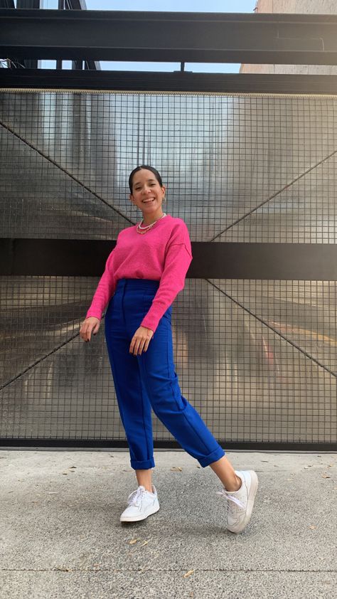 Coloured Trousers Outfit, Royal Pants Outfit, Zara Blue Pants Outfit, Cobalt Trousers Outfit, Cobalt Blue Trousers Outfit, How To Style Royal Blue Pants, Royal Blue Dress Pants Outfit, Royal Blue Trousers Outfit Women, Bright Blue Trousers Outfit