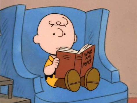 My middle child’s quest to be declared "officially amazing" #middlechild #reading #family Peanuts Cartoon, Snoopy Wallpaper, Snoopy Pictures, Snoopy Love, Cartoon Profile Pictures, Charlie Brown Peanuts, Charlie Brown And Snoopy, Peanuts Gang, Cartoon Icons