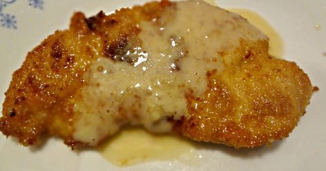 A recipe for pan fried, buttery cracker crusted, chicken with a rich buttery cream sauce on top. Cream Chicken Recipes, Cream Chicken, Fall Dinners, Chicken Tonight, Crusted Chicken, Best Chicken Recipes, Dinner Recipes For Kids, Food Chicken, Cream Of Chicken