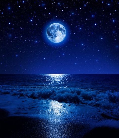 Moon Sea, Italy Images, Cute Black Wallpaper, Moon Photography, Star Images, Super Moon, Still In Love, Space And Astronomy, Night Aesthetic