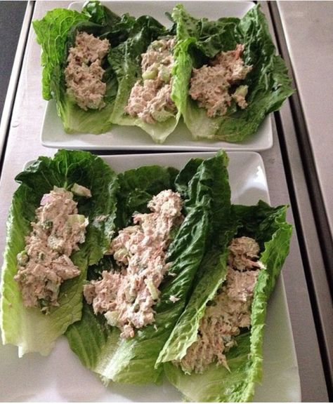 Tuna Lettuce Wraps Tuna Boats On Lettuce, Tuna And Lettuce, Tuna Salad Lettuce Wraps, Dinner Heels, Tuna Boats, Lettuce Boats, Tuna Lettuce Wraps, Korean Breakfast, Bibb Lettuce