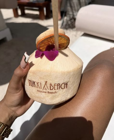 Nikki Beach Miami, Miami Aesthetic, Miami Trip, Nikki Beach, Lash Business, Vacation Mood, Pretty Drinks, Nikko, Dream Lifestyle