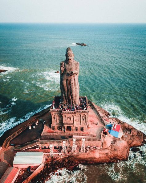 The Thiruvalluvar Statue, or the Valluvar Statue, is a 133-feet tall stone sculpture of the Tamil poet and philosopher Valluvar, author of… Thiruvalluvar Statue, India Pic, Indian Temple Architecture, Kanyakumari, Picture Credit, Incredible India, India Travel, Most Beautiful Places, Wonderful Places