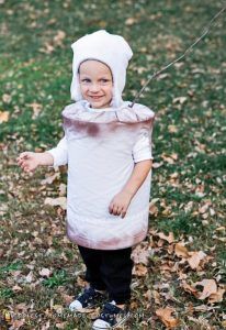 Toasted Marshmallow Costume Marshmallow Halloween Costume, Marshmallow Costume, Family Costumes Diy, Halloween Costumes 2016, Cute Marshmallows, Camping Family, Homemade Costume, Costume Works, Fall Camping