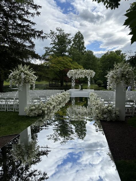 Glass Runner Wedding, Wedding Mirror Walkway, Mirrored Wedding Arch, Wedding Aisle Mirror, Mirror Wedding Runner, Mirror Ceremony Aisle, Mirror Runner Wedding, Runner For Wedding Aisle, Mirrored Aisle Runner