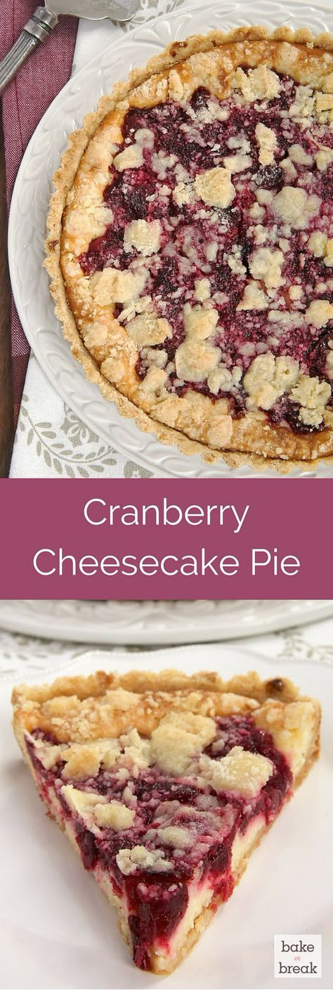 A buttery crust, sweet cheesecake, tart cranberries, and a crumb topping make this Cranberry Cheesecake Pie irresistible! ~ http://www.bakeorbreak.com Cranberry Cheesecake Pie, Cranberry Recipes Dessert, Cheesecake Tart, Cranberry Dessert, Favorite Holiday Desserts, Cranberry Cheesecake, Dessert Oreo, Desserts Keto, Xmas Treats