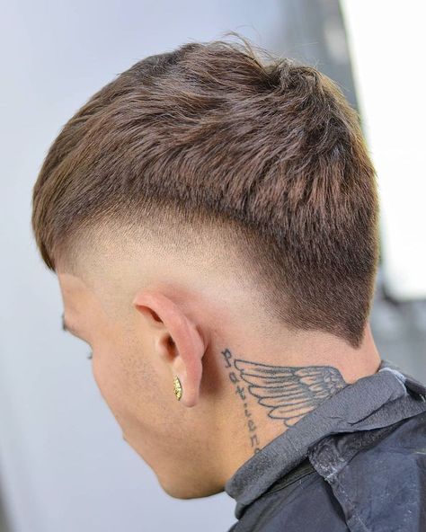 Haircuts For Men 2022, Hair Types Men, Very Short Hair Men, Best Short Haircuts For Men, Fade Haircut Curly Hair, 2022 Hairstyles, Men Fade Haircut Short, Stylish Mens Haircuts, Short Haircuts For Men