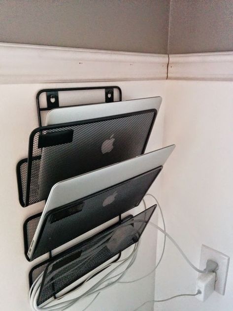 Laptop storage Hide Electrical Cords, Lcd Television, Kitchen Storage Hacks, Electronics Storage, Cool Tech Gadgets Electronics, Pc Table, Charging Stations, Laptop Storage, Tv Bracket