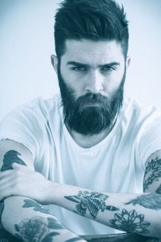 Greek? Chris Millington, Barba Hipster, Nose Ring Men, Bart Styles, Man With Tattoos, John Millington, Chris John, Beards And Mustaches, Best Beard Styles