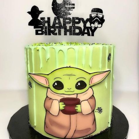 Star Wars Yoda Cake, Easy Grogu Cake, Star Wars Buttercream Birthday Cake, Grogu Cake Ideas, Decoracion Baby Yoda, Star Wars Cakes Birthday Boys, Baby Yoda Cake Ideas, Grogu Birthday Party, Grogu Birthday Cake