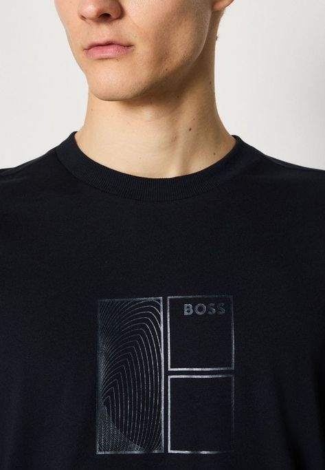 Tan T Shirt, Boss T Shirt, Tshirt Design Men, Level 5, Tee Shirt Designs, Shirt Print, Hugo Boss, Athleisure, Tshirt Print