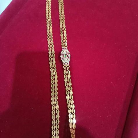 Chandra Haram, Long Haram, Mangalsutra Design, Black Beads Mangalsutra, Gold Bangles For Women, Black Beads Mangalsutra Design, Traditional Indian Jewellery, Gold Bridal Jewellery Sets, Ladies Blouse Designs