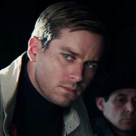 Instagram Ilya Kuryakin Armie Hammer, Hammer Gif, Best Spy Movies, Illya Kuryakin, Man From Uncle, Armie Hammer, The Man From Uncle, Movie Moments, Anatomy Sketches