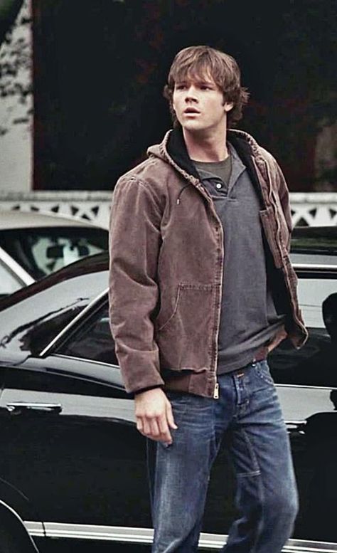 Sam Winchester Outfit, Dean Winchester Outfit, Supernatural Costume, Supernatural Inspired Outfits, Supernatural Outfits, Sam And Dean Winchester, Supernatural Sam, Carhartt Jacket, Supernatural Funny