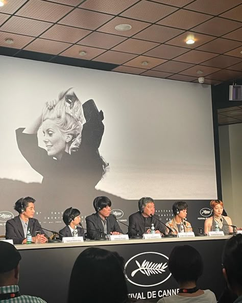 MONSTER press conference- Hirokazu Kore-eda - Cannes Film Festival Cannes Film Festival Aesthetic, Press Conference Aesthetic, Film Festival Aesthetic, Canne Film Festival, Cannes Aesthetic, Cinema School, Actor Dr, Festival Cinema, Film Club