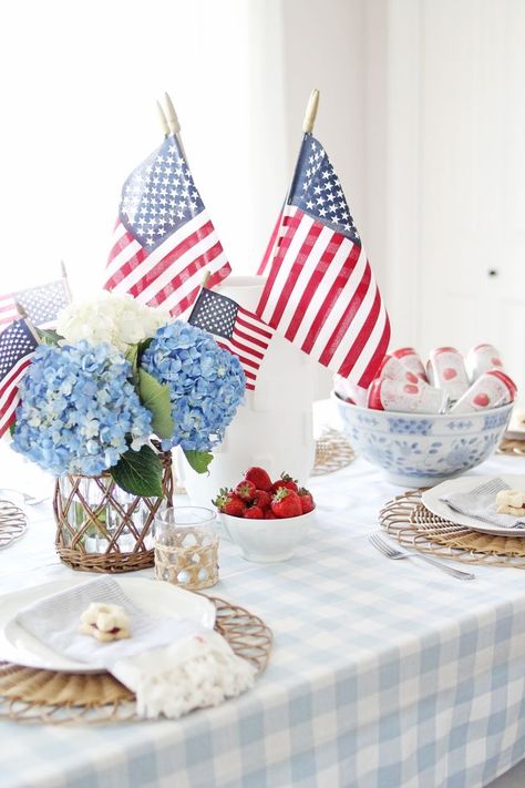 Fourth Of July Table Decor, Blue Table Settings, Brunch Table, Summer Brunch, Fourth Of July Food, Fourth Of July Decor, July Decor, 4th Of July Celebration, Patriotic Party