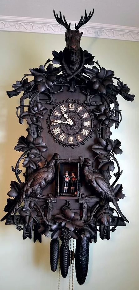 Forest Clocks, Forest Clock, Unusual Clocks, Beautiful Birdhouses, Cuckoo Clocks, Upscale Furniture, Classic Clocks, Steampunk Clock, Clock Repair