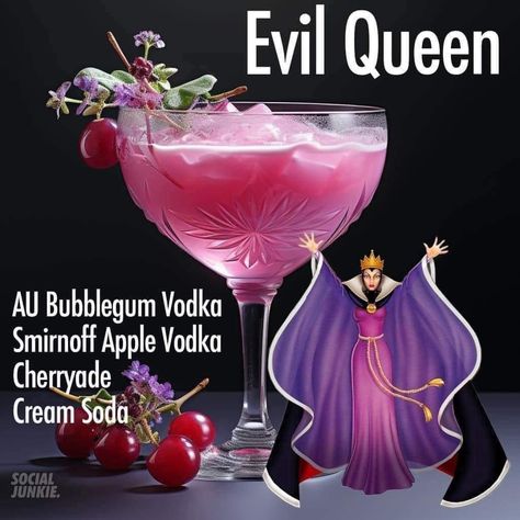 Summertime Alcoholic Drinks, Disney Alcoholic Drinks, Mixed Drinks Alcohol Recipes, Evil Queen Snow White, Queen Snow White, Bartender Drinks Recipes, Disney Drinks, Iced Drinks Recipes, Bartender Drinks