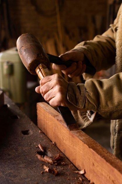 Abby Jimenez, Wooden Tool Boxes, Carpentry Workshop, Carpenter Tools, Carpenter Work, Carpentry Tools, Wood Worker, Custom Woodworking, Wooden Storage