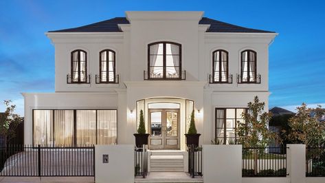 metricon french provincial home facade design with juliet balcony Classic House Exterior Design, Modern Classic House Exterior, Neoclassical Exterior, Neo Classic House, Window Partition, French Provincial Home, Home Facade, French Neoclassical, Country Designs